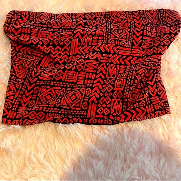 Cute crop top Size- L/XL - Picture 1 of 1